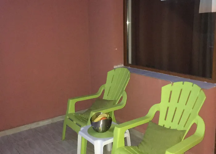 Salt アパートホテル