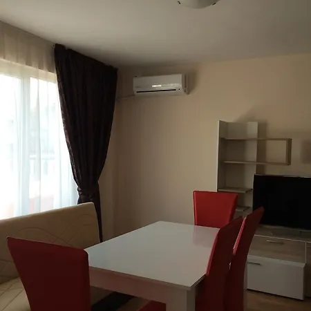 Salt Aparthotel Pomorie