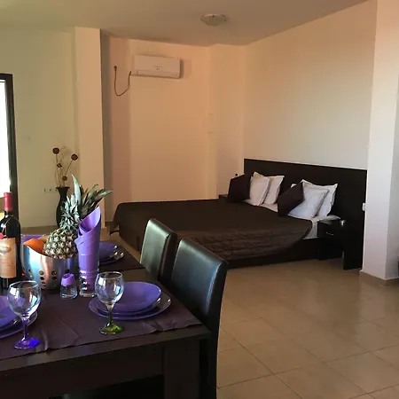 Hotel apartamentowy Salt Gmina Pomorie