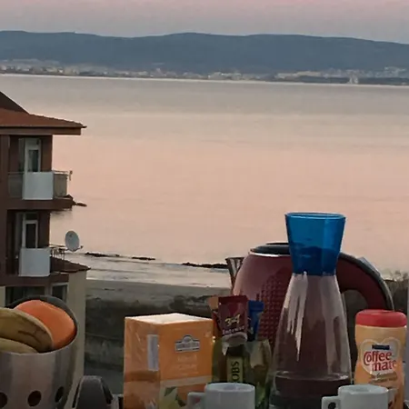 Salt Hotel apartamentowy 3*